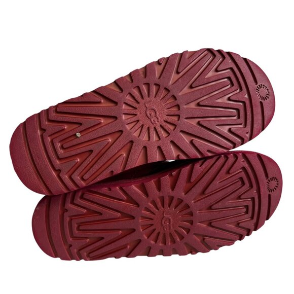 UGG Neumel Chopd boots size 9 Rich Red suede white logo lace up ankle booties - Picture 8 of 13